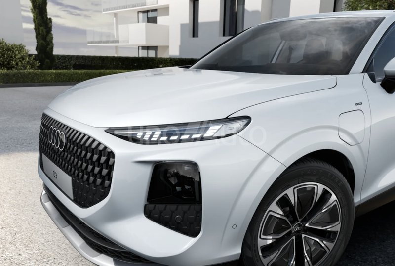 Q3 e-hybrid Advanced S tronic 200kW