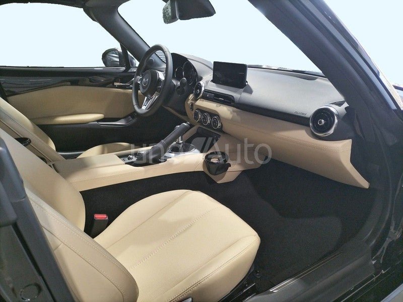 MX-5 ST 1.5 Skyactiv-G Kazari