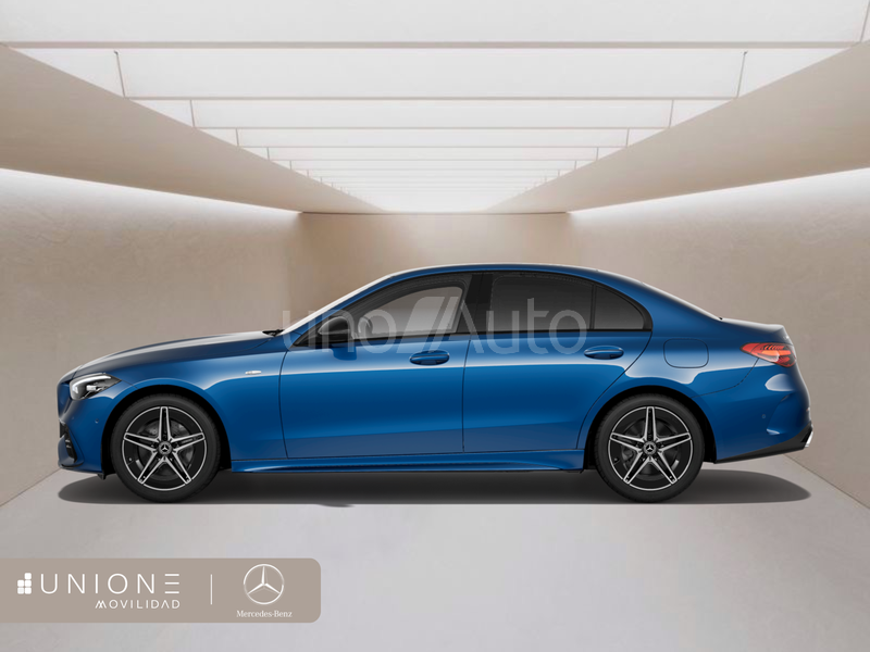 300 de con tecnología híbrida EQ