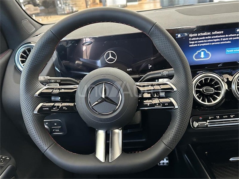 CLASE GLA 200