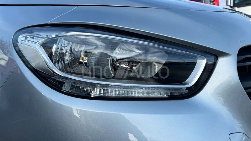 110 CDI 70kW Tourer Base