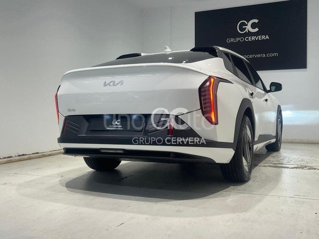 EV4 Fastback Earth Launch Edition Long Range