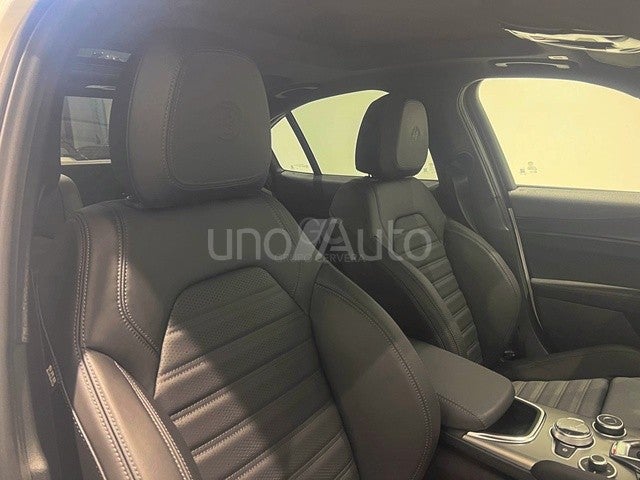 Giulia 2.0 Veloce Q4 Aut. 280