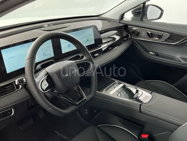 EV Pure 1kW (211CV) Batería 61kWh