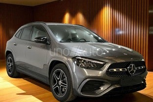 MERCEDES-BENZ Clase GLA 200d 8G-DCT