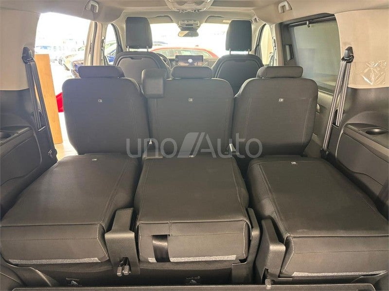 Proace Family L2 2.0D 8pl. Advance 145