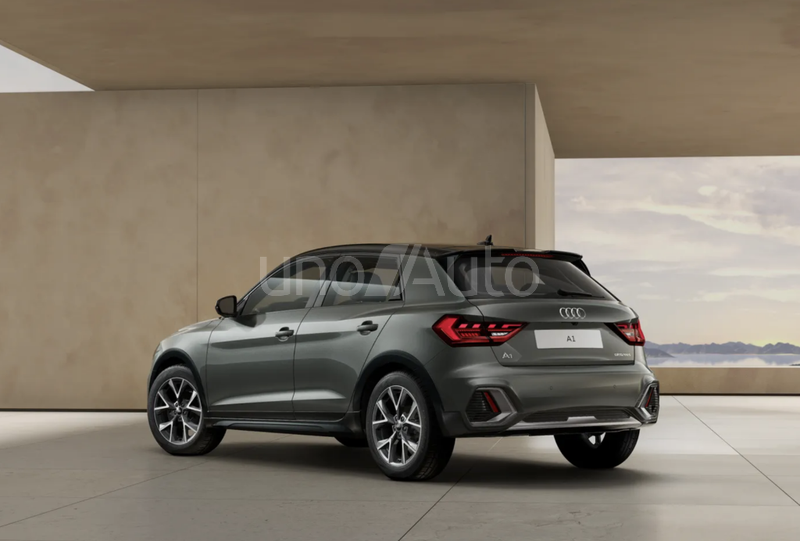 A1 Allstreet 35 TFSI Adrenalin S tronic 110kW