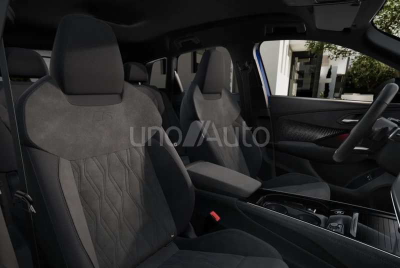 Q3 e-hybrid Black Line S tronic 200kW