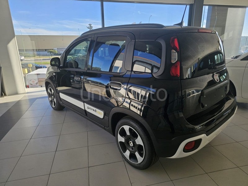 Pandina 1.0 Hybrid Cross 48KW