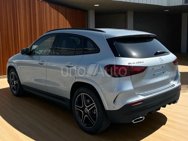 GLA 200d 8G-DCT