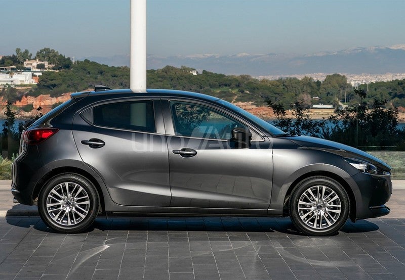 Mazda2 1.5 e-Skyactiv G Center-Line Convenience 66kW