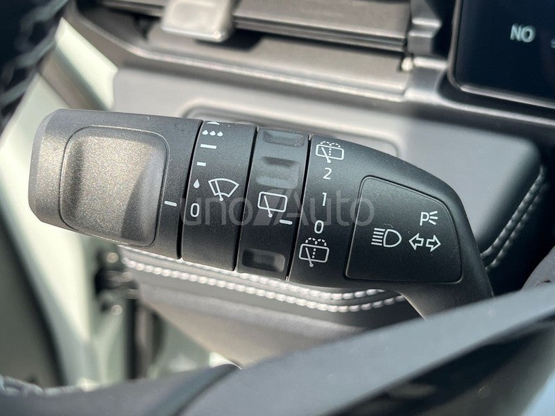 1.0 EcoBoost 125cv Titanium MHEV Auto