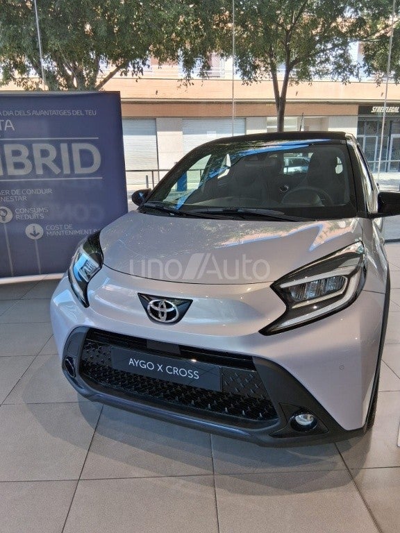 Aygo X Cross Chic s-CVT