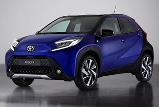 TOYOTA Aygo X Cross Chic