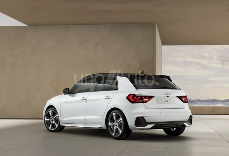 A1 Sportback 30 TFSI Adrenalin S tronic 85kW