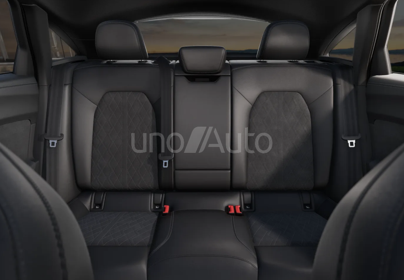 A5 e-hybrid Black line quattro S tronic 220kW
