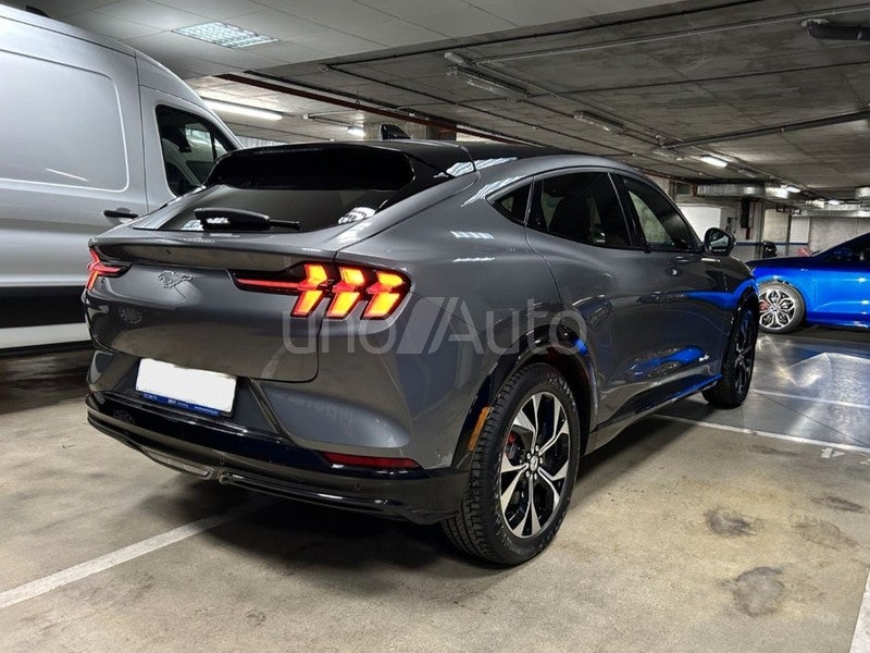 Mustang Mach-E Premium RWD Rango extendido
