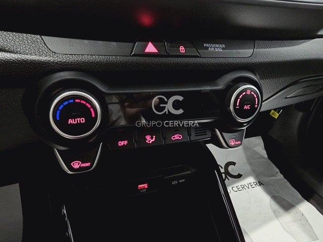 Stonic 1.0 T-GDi MHEV Drive 100