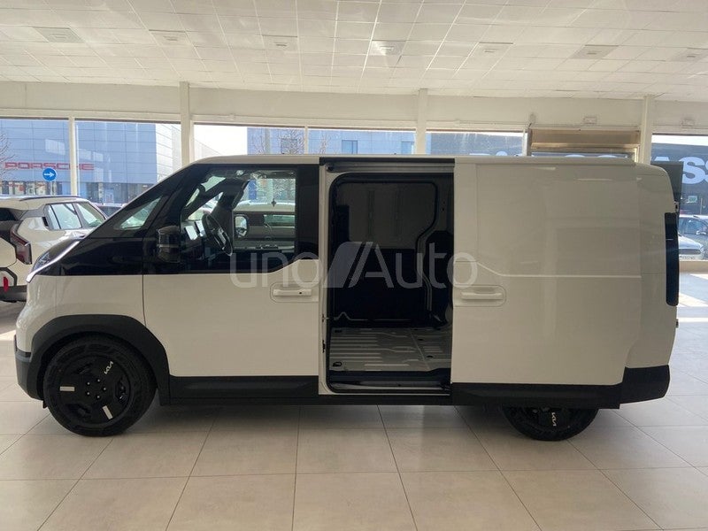 PV5 Passenger L2H1 Long Range Plus