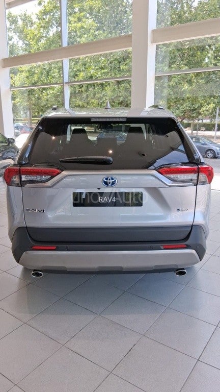 RAV-4 2.5 hybrid 2WD Advance