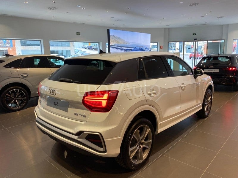 Q2 35 TFSI Adrenalin S tronic 110kW