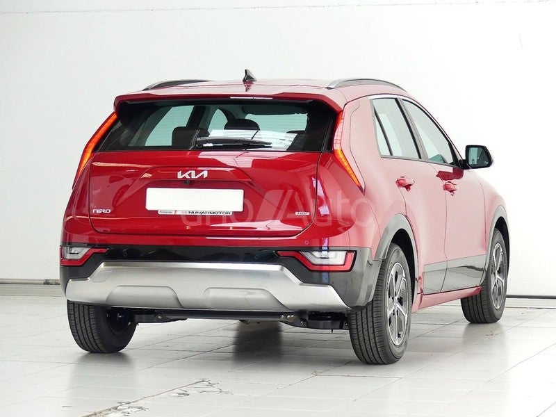 KIA Niro 1.6 GDi HEV 95kW (129CV) Drive