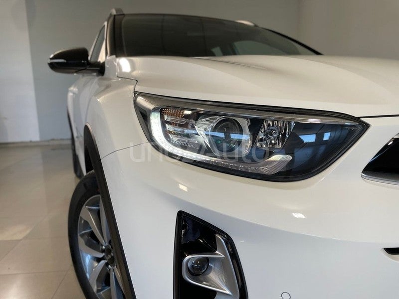 1.0 T-GDi 74kW (100CV) MHEV Drive DCT