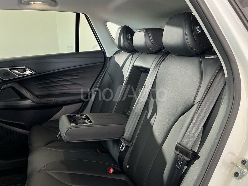 HS 1.5 Hybrid + Luxury