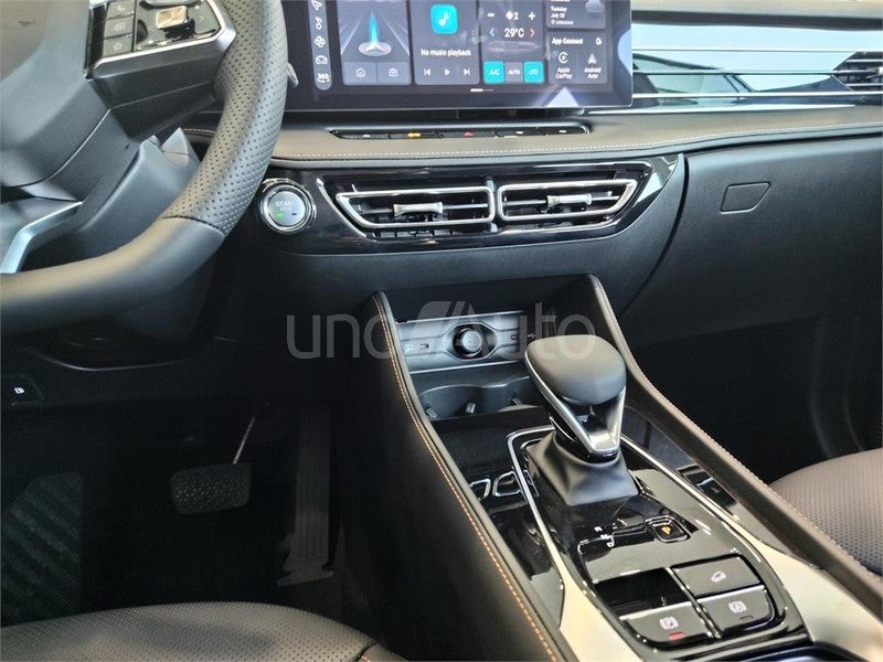 1.5T PLUG IN HYBRID LUXURY