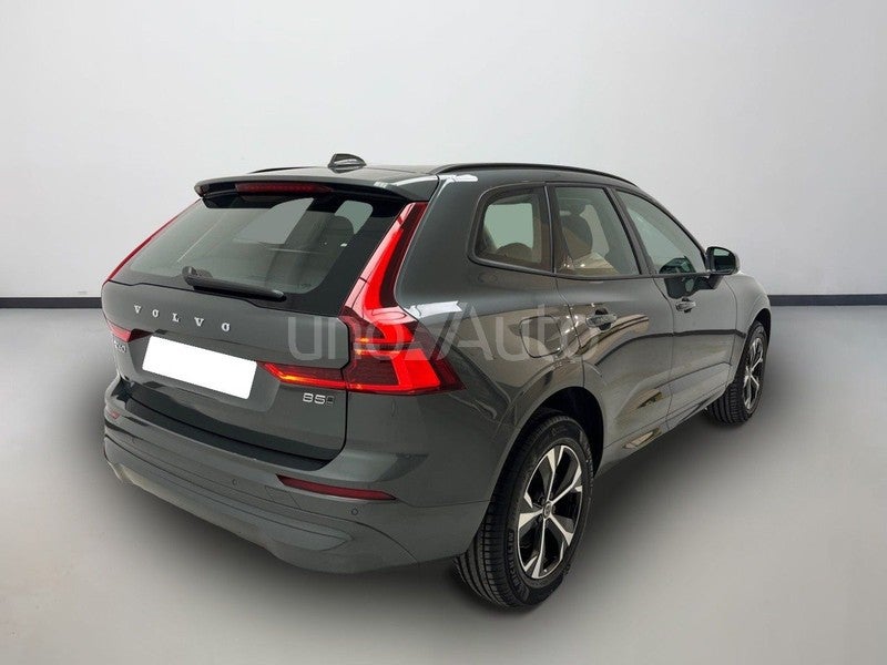 2.0 B5 G MHEV Core Auto AWD