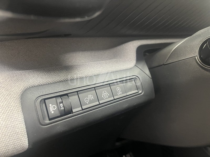 C3 Aircross Hybrid Plus e-DCS6 145