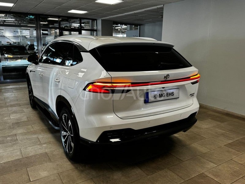 MG HS 1.5T-GDI PHEV Luxury