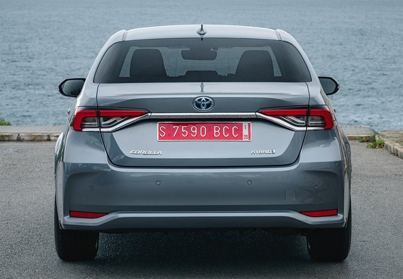 Corolla Sedán 125H Active Tech