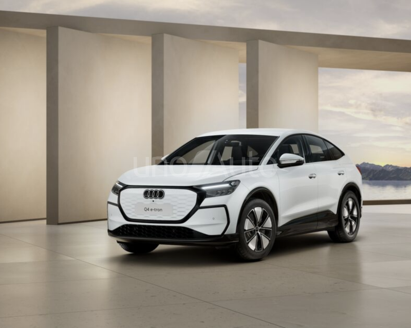 Q4 e-tron Sportback performance Advanced 210kW 82KWh
