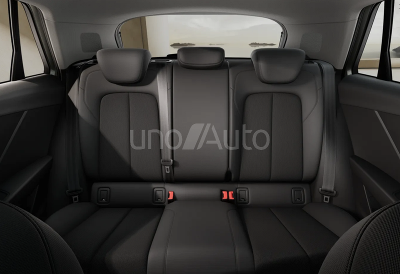 Q2 35 TFSI Advanced S tronic 110kW