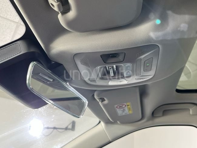 BEV Exclusive 1kW (211CV) Batería 61kW