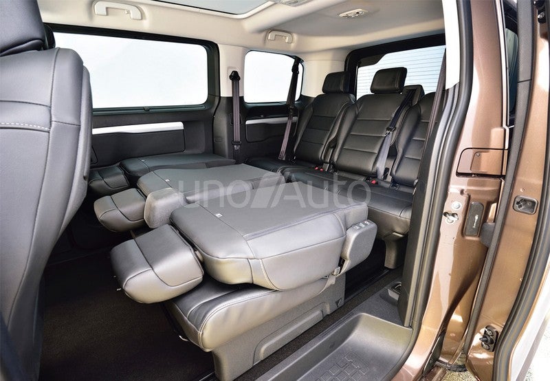 Proace Shuttle L2 2.0D 8pl. Portón VX Plus 145