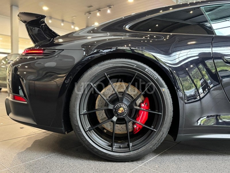 911 Carrera 4 GTS