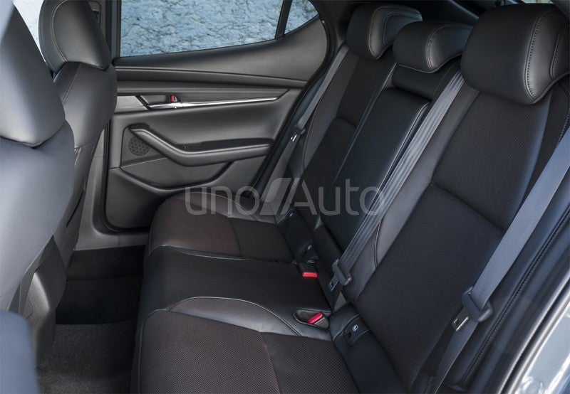 Mazda3 Sedán 2.0 e-Skyactiv-X Exclusive-line 137kW
