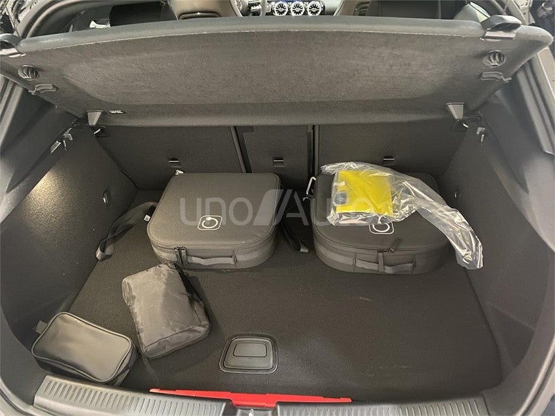 CLASE A 250 e con tecnología híbrida EQ