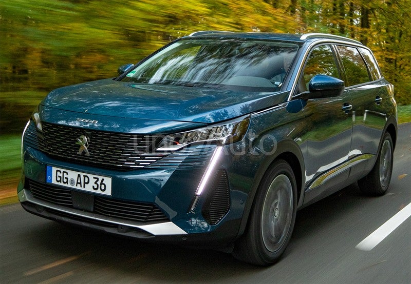 PEUGEOT 5008 SUV