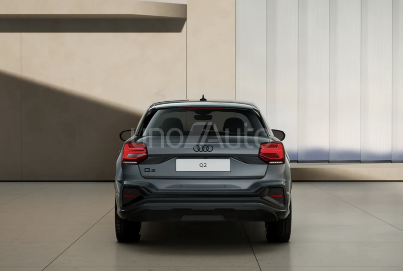 Q2 35 TFSI Adrenalin Black edition S tronic 110kW