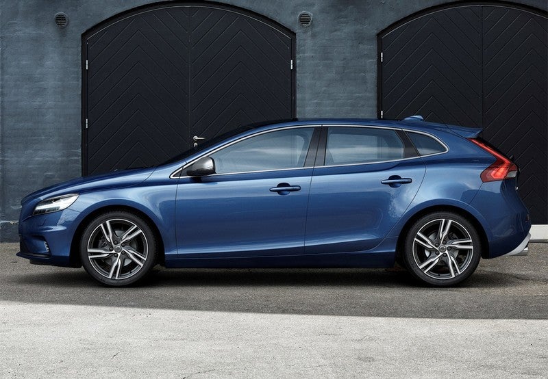 V40 D2 Momentum 120