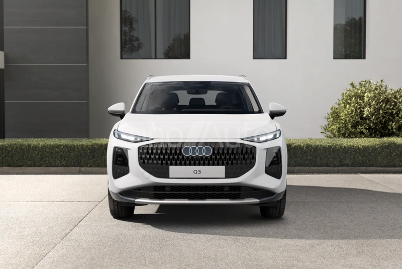 Q3 e-hybrid Business S tronic 200kW