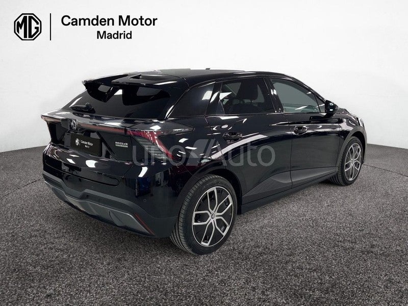 MG4 Luxury 64kWh