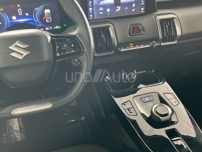 e VITARA 61 kWh S2 2WD
