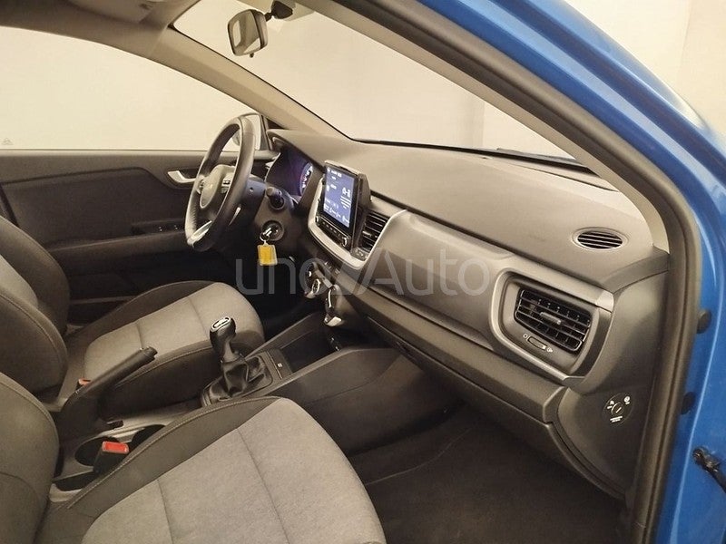 1.0 TGDi 74kW 100CV MHEV MT Concept