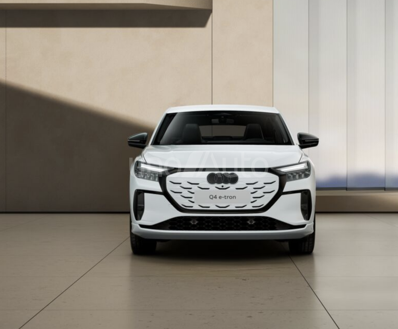 Q4 e-tron Sportback Black line 150kW 63KWh