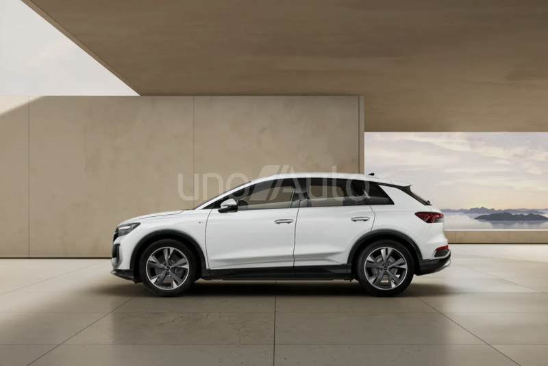 Q4 e-tron 45 Genuine edition 210kW 82KWh