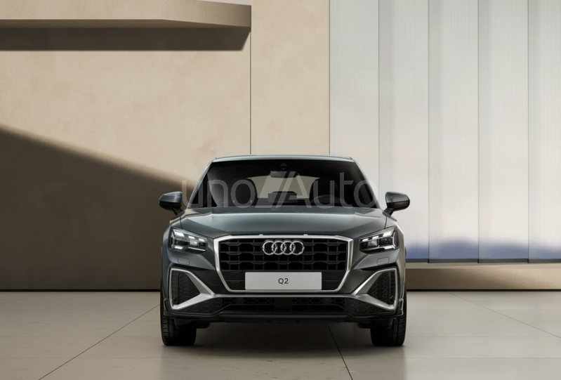 Q2 35 TFSI Adrenalin 110kW